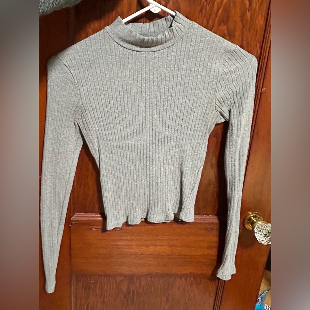 Grey cotton long fleece mock neck